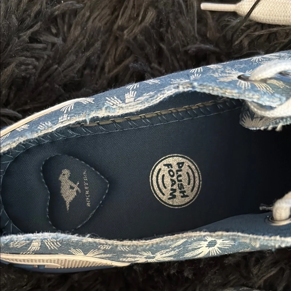 Rocket Dog Blue Floral Sneakers - Picture 5 of 5
